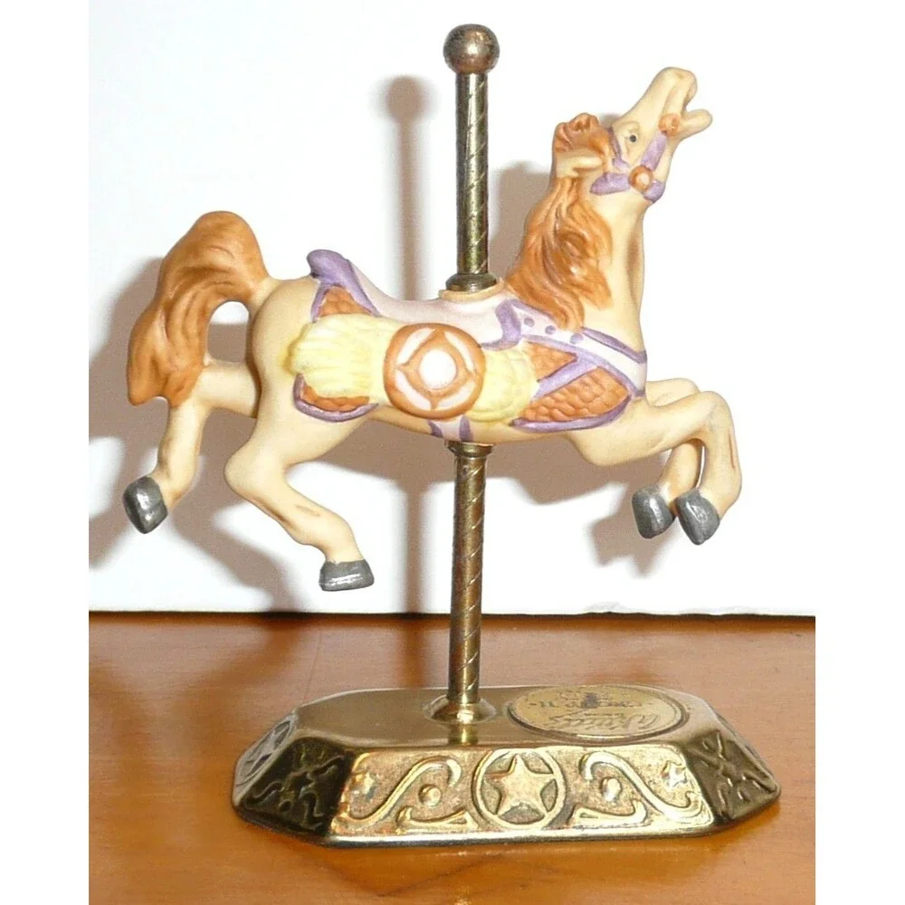Vintage The American Carousel Horse The Willitt's Design  8935 Porcelain Pony